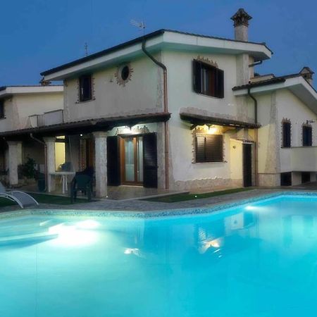 Luxury B&B Resort Anzio Bagian luar foto