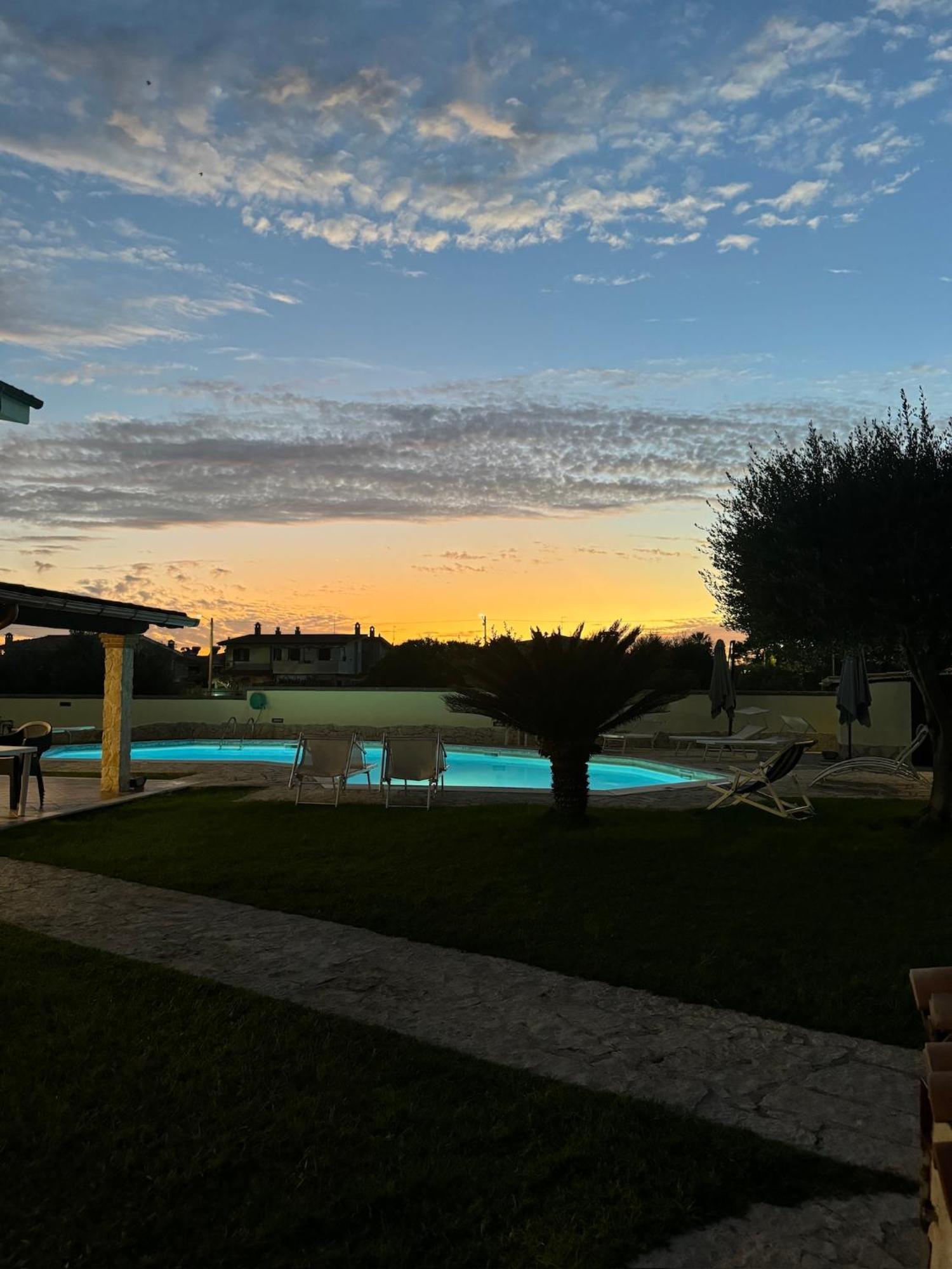 Luxury B&B Resort Anzio Bagian luar foto